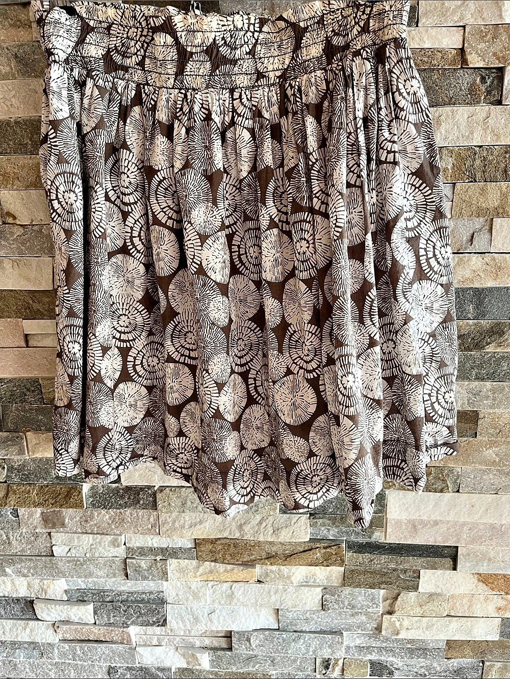 Banana Republic Women's Abstract Midi Skirt Brown & White Size 2
